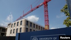 英國牛津附近基德靈頓(Kidlington)的牛津大學貝格布魯克科學園(University of Oxford Begbroke Science Park)新建築的建設景觀。（路透社照片）
