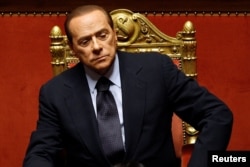 ITALY-BERLUSCONI/