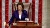 La présidente de la Chambre, Nancy Pelosi, annonce l'adoption du projet de loi prévoyant des protections pour les mariages homosexuels, à la Chambre, le 8 décembre 2022, à Washington.