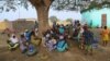 Le Burkina Faso est confronté sur une grande partie de son territoire à des attaques jihadistes régulières qui poussent les populations à fuir.