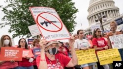 Activistas pedem maior controlo na venda de armas, Washington, 16 Maio 2022