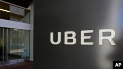 ARCHIVO- Sede de Uber en San Francisco, California. 1-3-17. AP Foto/Eric Risberg.