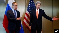 El grupo de apoyo para Siria esperaba implementar un cese el fuego en Siria una semana después de su reunión en Múnich, con la meta de que la fuerza de tarea iniciara el trabajo para lograr un cese el fuego a largo plazo. Pero no está claro si EE.UU. y Rusia podrán hacer progreso el viernes como para anunciar un cese el fuego.
