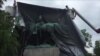 Charlottesville cubre de negro monumento a héroe confederado