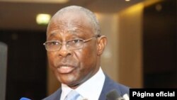 António Bento Bembe. Angola