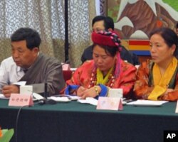 出席會議的藏族代表