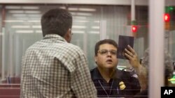 Las visas H-2B para el primer semestre de 2014 benefician a trabajadores temporales.