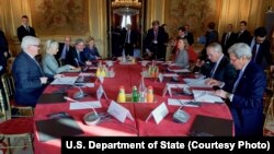 Oposición Siria estará presente en las negociaciones de Ginebra, para reiterar que está comprometida con la búsqueda de una solución política.