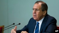 El canciller ruso, Sergei Lavrov, defendió la campaña aérea de su país en Siria.