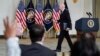 ARCHIVO - El presidente Joe Biden sale después de hablar sobre el informe de empleo de octubre en la Casa Blanca, el 5 de noviembre de 2021.