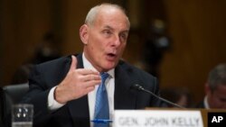 De Guatemala, Kelly viajará a México, donde se encontrará con el secretario estadounidense de Estado, Rex Tillerson