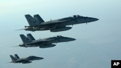 La coalición atacó a posiciones de Estado Islámico en las provincias de Raqqa y Homs, se informó.