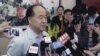 莫言获得诺贝尔文学奖之后2012年10月11号在家乡山东高密对记者说话