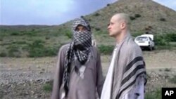 El sargento Bowe Bergdahl estuvo cautivo por los talibanes por cinco años. Ahora podría ser acusado de traidor.