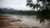 ကရင်ပြည်နယ်အတွင်းစီးဆင်းနေတဲ့ သံလွင်မြစ် (နိုဝင်ဘာ ၁၇၊ ၂၀၁၄)  
