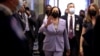 La vicepresidenta Kamala Harris llega al edificio del Capitolio de Estados Unidos, el 2 de agosto de 2021.